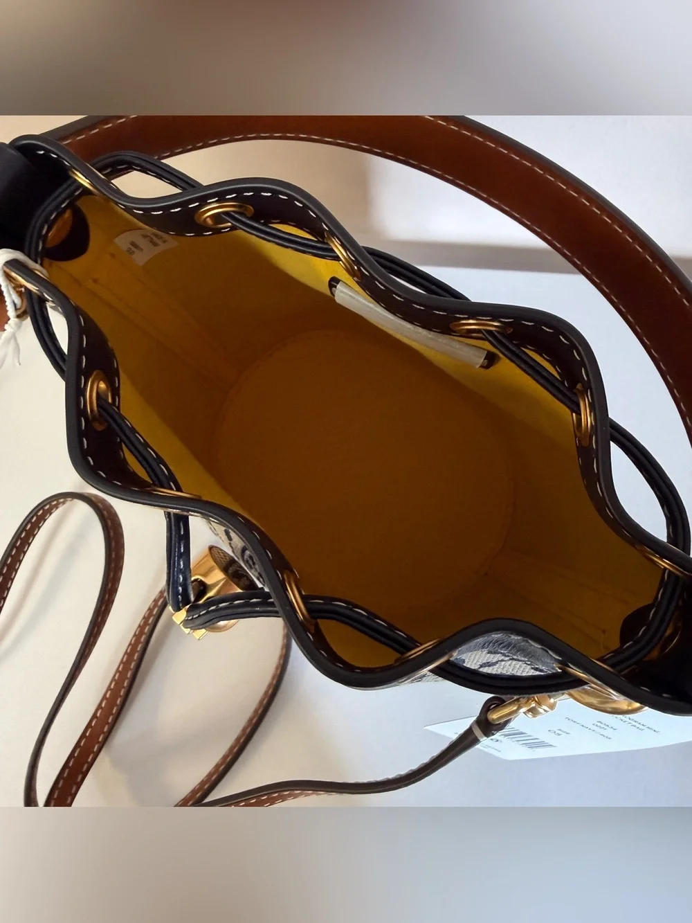Tory Burch T MONOGRAM MINI BUCKET BAG